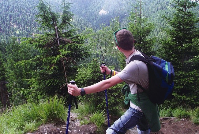 Obóz wędrowny dla chłopaków to doskonała okazja, by wypocząć, wzmocnić się w wierze i poznać Tatry.