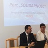 ◄	Prezentacja korzyści płynących z projektu Port „Solidarność” podczas briefingu zorganizowanego przez radną Wiolettę Kulpę.