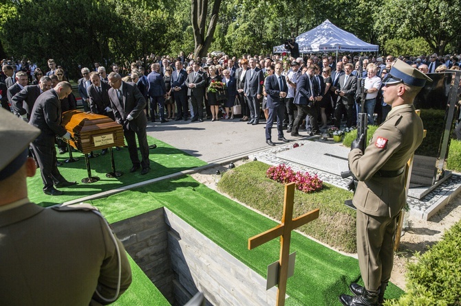 Bieg ukończyła. Pogrzeb Ireny Szewińskiej