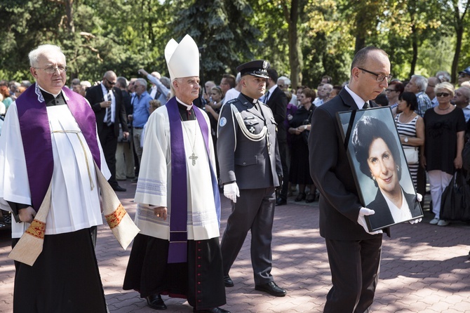 Bieg ukończyła. Pogrzeb Ireny Szewińskiej