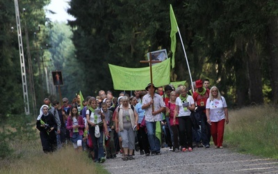 #PolskaPielgrzymuje. W realu i mediach społecznościowych