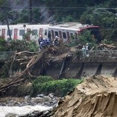 Co najmniej 16 zabitych, ponad 50 zaginionych z powodu ulew w Japonii