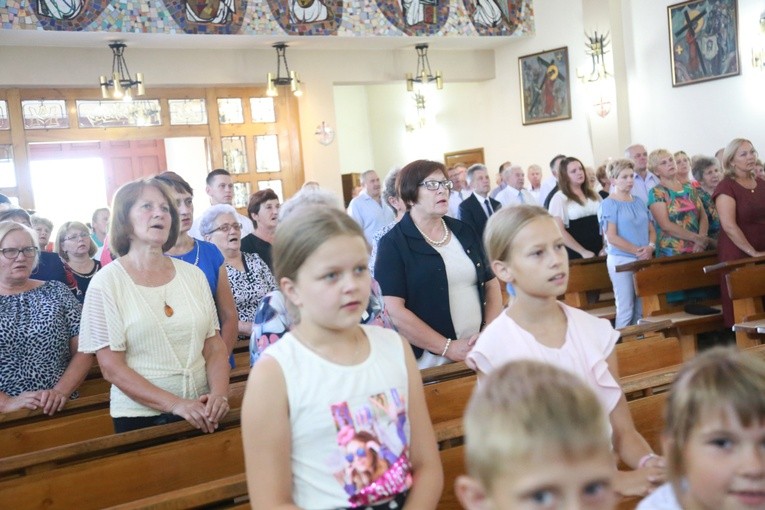 Przybysławice - tablica ks. Michała Dziedzica