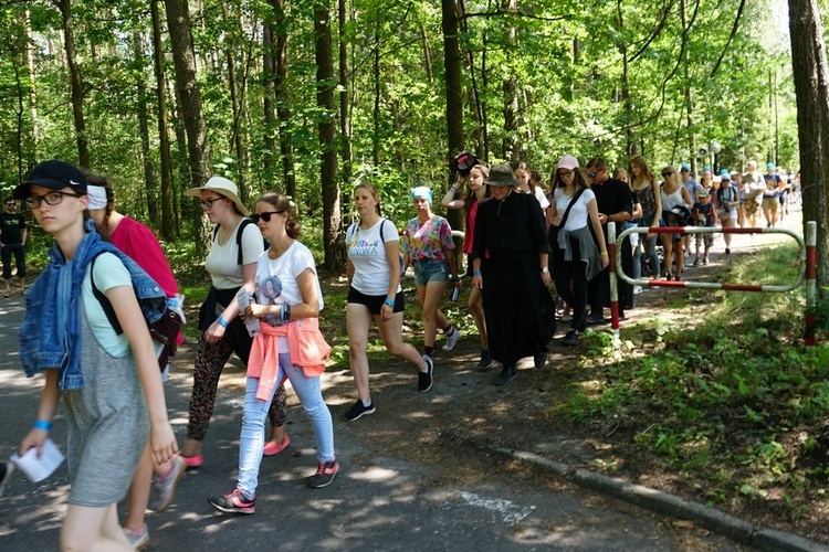 Szósty dzień Festiwalu Życia z pielgrzymką do Lublińca