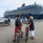 Statek "Mein Schiff 1" w gdyńskim porcie