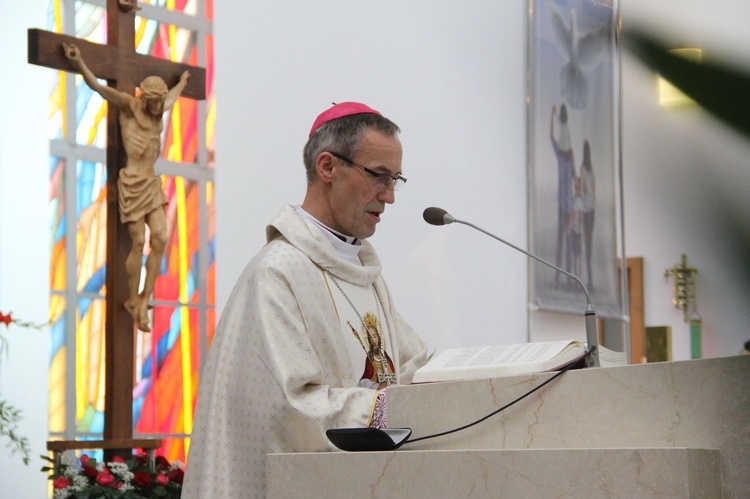 Uroczystość w Łękach Górnych