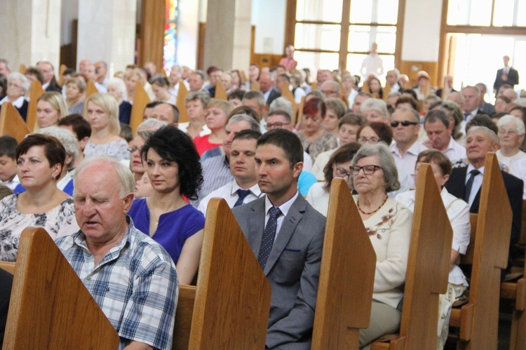 Uroczystość w Łękach Górnych