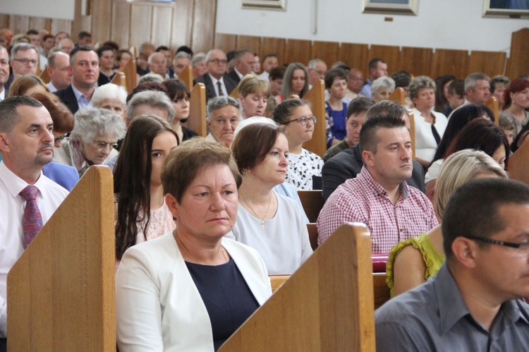 Uroczystość w Łękach Górnych