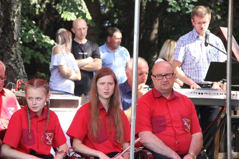 Uroczystości patriotyczne na Korabie