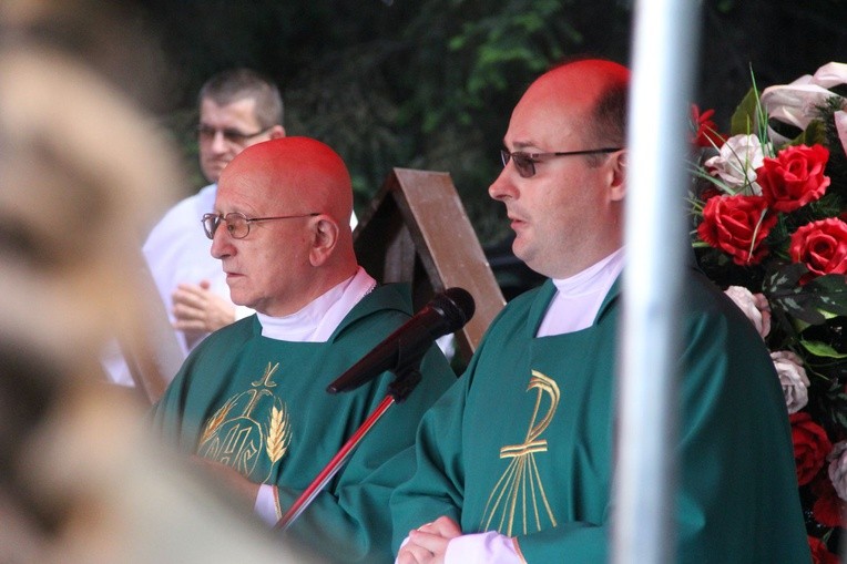 Uroczystości patriotyczne na Korabie