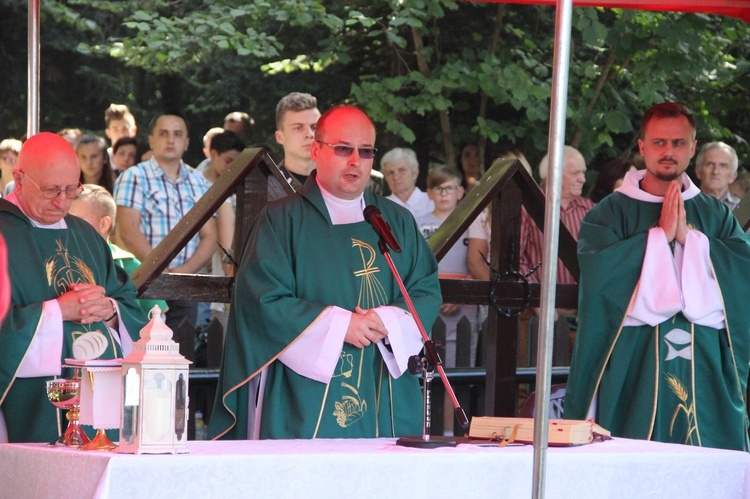 Uroczystości patriotyczne na Korabie