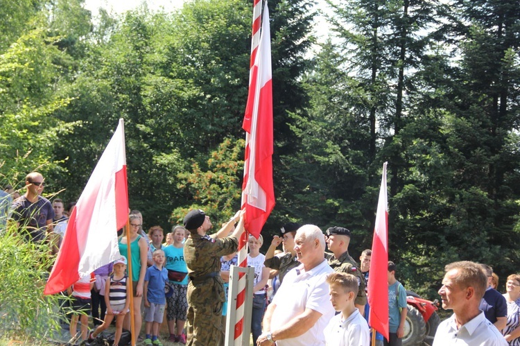 Uroczystości patriotyczne na Korabie