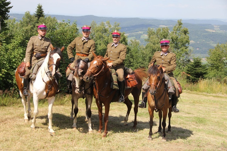 Uroczystości patriotyczne na Korabie