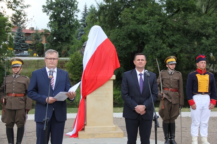 Odsłonięcie pomnika Jana Kozietulskiego w Skierniewicach