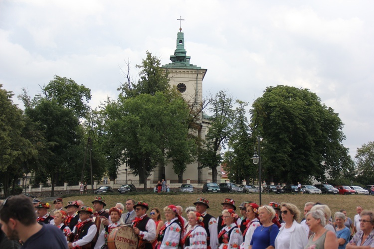 Odsłonięcie pomnika Jana Kozietulskiego w Skierniewicach