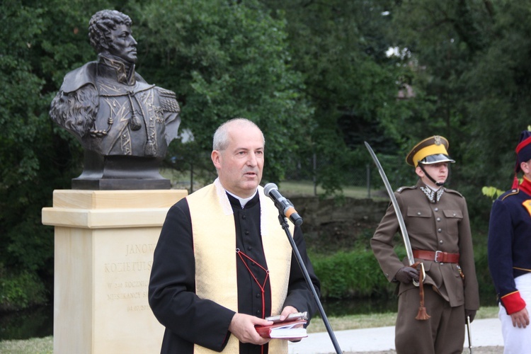 Odsłonięcie pomnika Jana Kozietulskiego w Skierniewicach