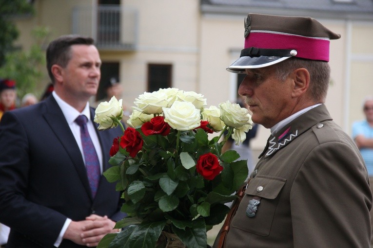 Odsłonięcie pomnika Jana Kozietulskiego w Skierniewicach