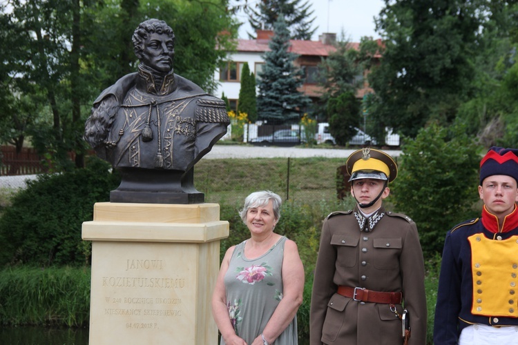 Odsłonięcie pomnika Jana Kozietulskiego w Skierniewicach