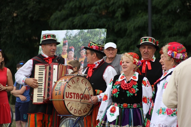 Odsłonięcie pomnika Jana Kozietulskiego w Skierniewicach