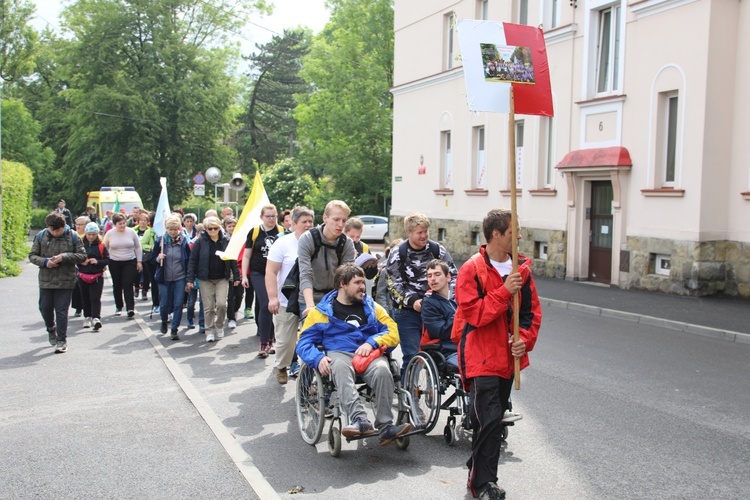 Pielgrzymka "Ogień Lolek" z Bielska-Białej na Matyskę - 2018