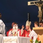 Bp Piotr Greger na Festiwalu Życia w Kokotku