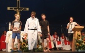 Bp Piotr Greger na Festiwalu Życia w Kokotku