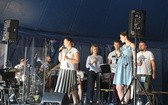 Bp Piotr Greger na Festiwalu Życia w Kokotku
