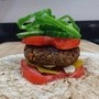 Fasolowy burger o wielu kolorach