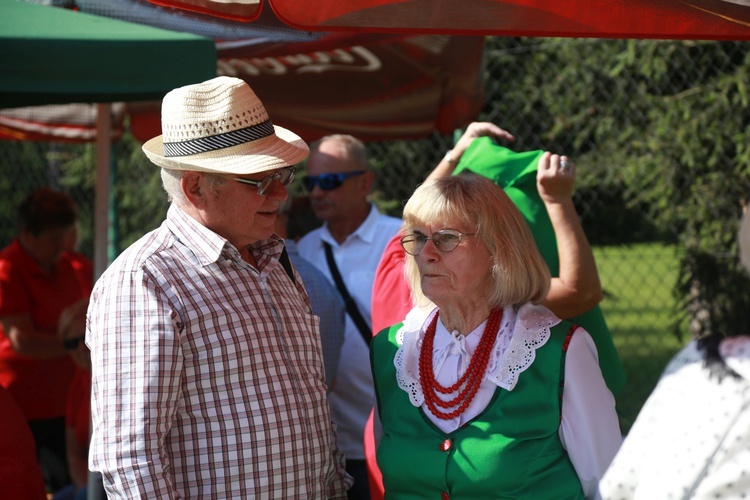 Biesiada agroturystyczna w Porąbce Uszewskiej