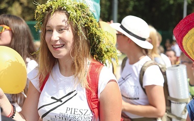 ▲	Każdy jasnogórski pielgrzym przeżywa radość ze spotkania z Maryją.