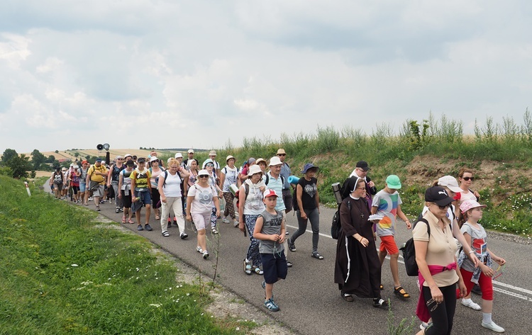 Pielgrzymka z Kalwarii Zebrzydowskiej do Częstochowy