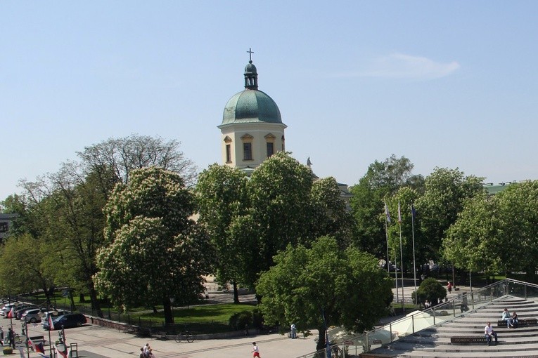 Wieża kościoła garnizonowego w Radomiu