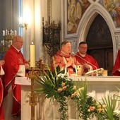 Wieczornej Eucharystii sprawowanej w 2. rocznicę śmierci abp. Zimowskiego przewodniczył bp Tomasik