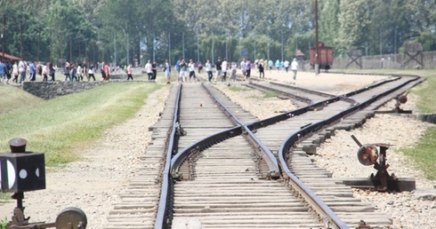 Rampa obozowa w byłym niemieckim nazistowskim obozie zagłady obozie zagłady KL Auschwitz-Birkenau