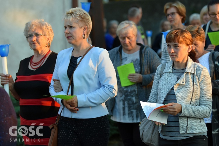 Poświęcenie nowej korony dla Matki Bożej w Grodziszczu