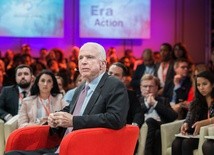 Senator McCain: Wystąpienie Trumpa w Helsinkach było haniebne