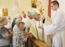 Bp Piotr Greger udzielił w Polance sakramentu namaszczenia chorych