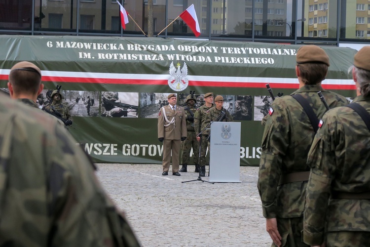 Przysięga terytorialsów w Płocku