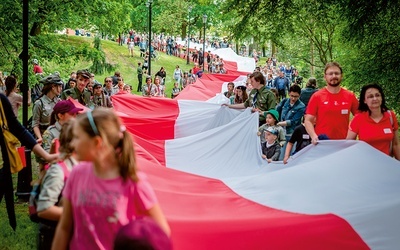 Dzień Flagi Rzeczypospolitej, 2 maja 2018 w Skierniewicach.