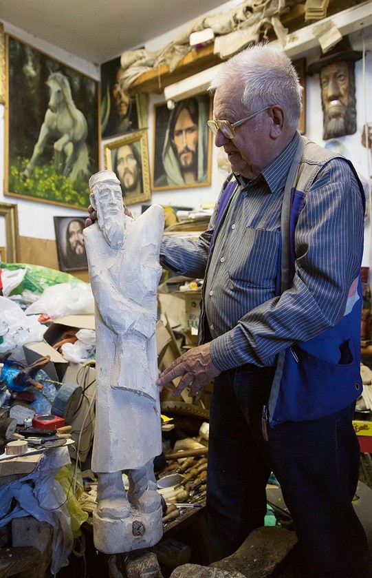 Dzieła włodawskiego rzeźbiarza Jana Pawłowskiego można spotkać w całej Europie.