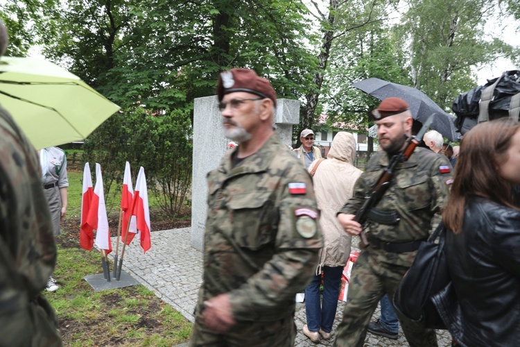 Odsłonięcie w Bielsku-Białej pomnika ofiar ludobójstwa z Wołynia