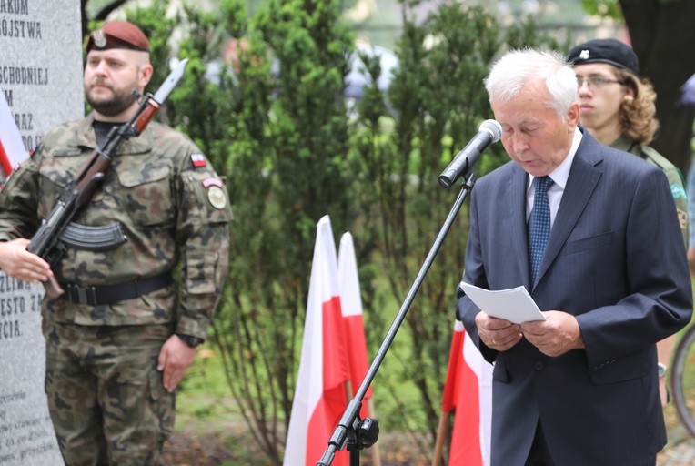 Odsłonięcie w Bielsku-Białej pomnika ofiar ludobójstwa z Wołynia