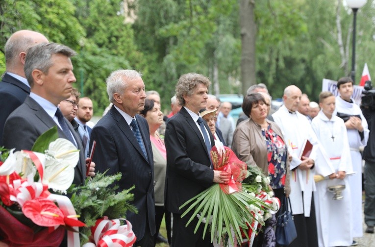 Odsłonięcie w Bielsku-Białej pomnika ofiar ludobójstwa z Wołynia