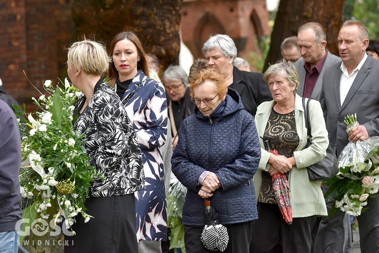 Pogrzeb s. Cherubiny Czerwińskiej w Bielawie