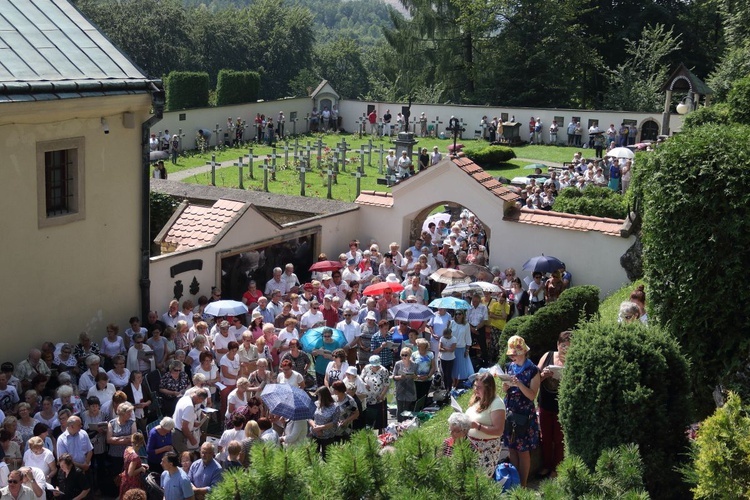 Rodzina szkaplerzna w Czernej