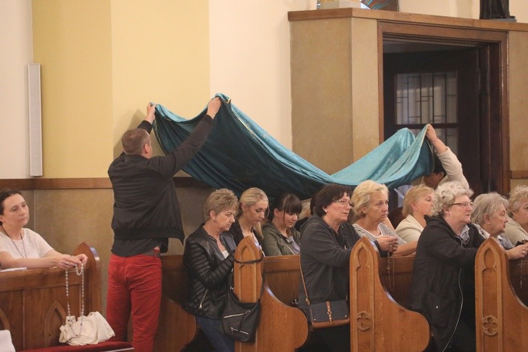 Modlitwa do MB z Guadalupe z Naty de Anda w Czechowicach-Dziedzicach