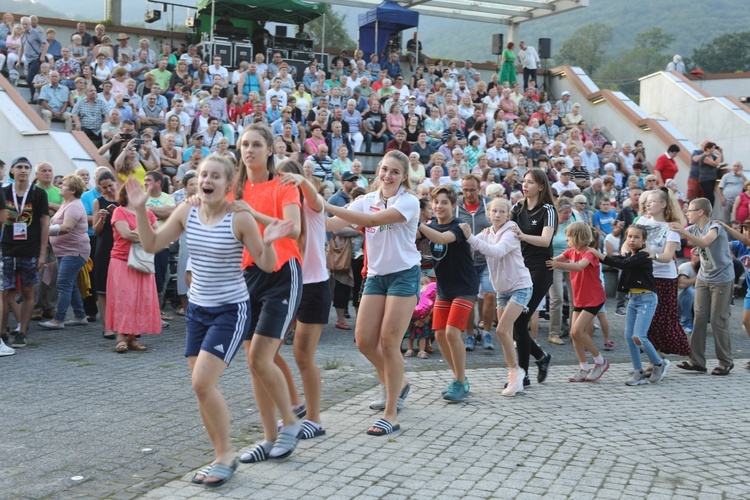 Uczestnicy świętowania bawili się świetnie