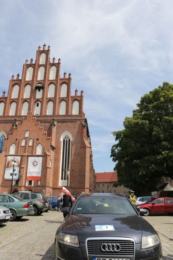 Podchody na czterech kołach