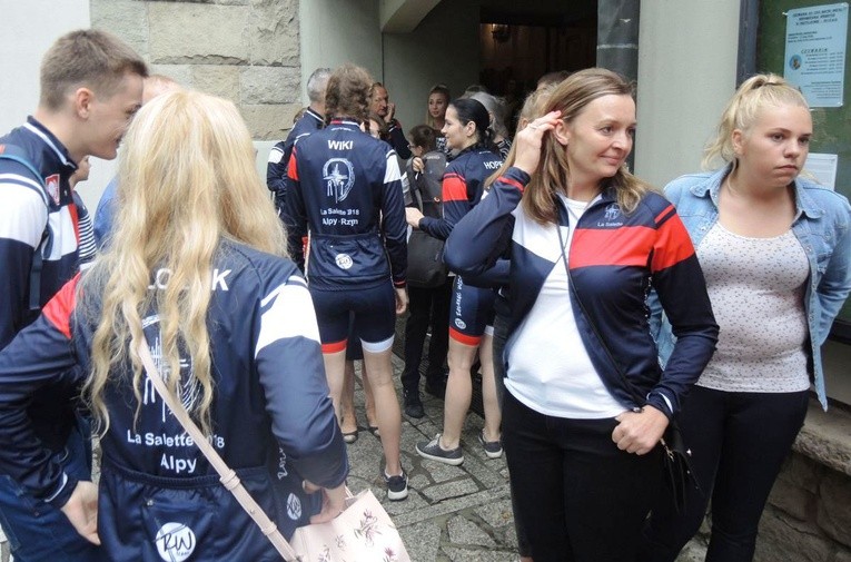 8. Wyprawa "Rozkręć Wiarę": Żywiec-La Salette-Rzym