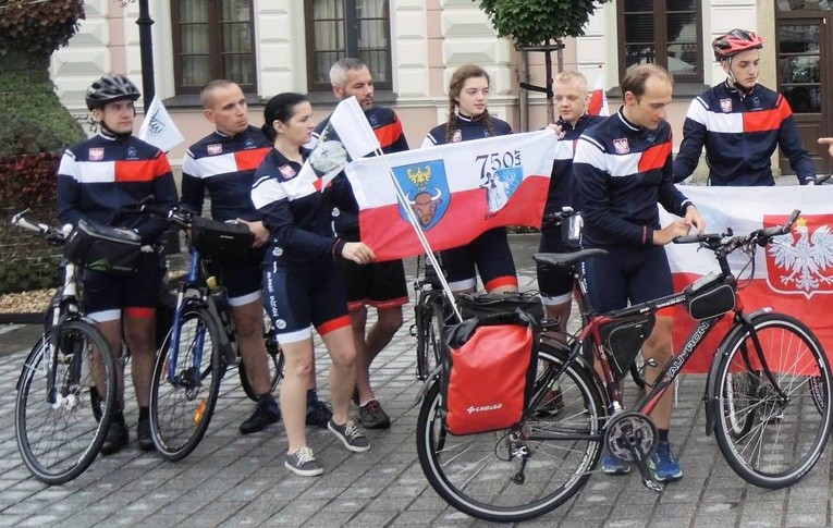 8. Wyprawa "Rozkręć Wiarę": Żywiec-La Salette-Rzym